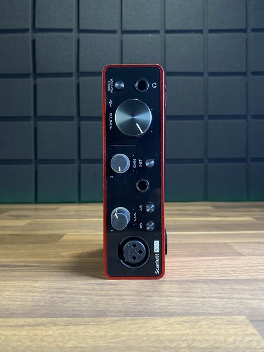 Focusrite Scarlett Solo 3rd Gen (Доставимо кур’єром — БЕЗКОШТОВНО!)