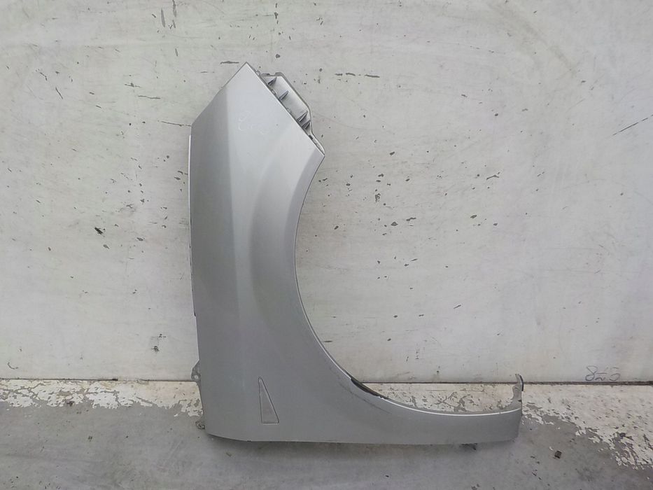 865 RENAULT SCENIC II BŁOTNIK PRAWY PRZÓD PRZEDNI
