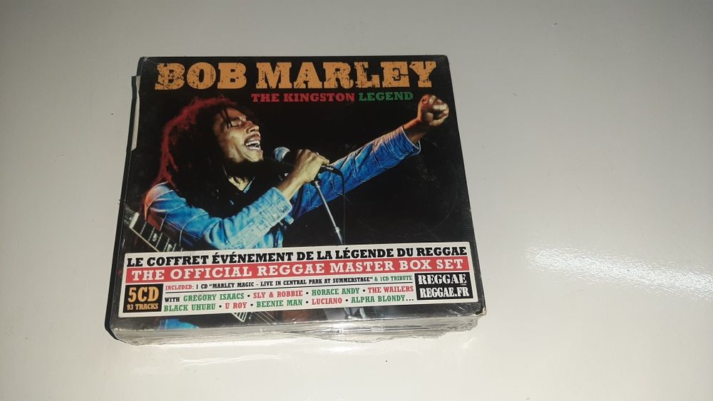 box 5 cd's de Bob Marley