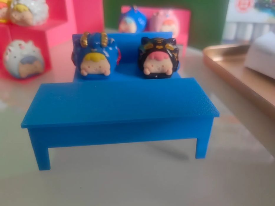Conjunto Mesa e Cadeira Pequena para Bonecas