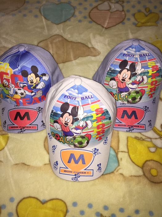 Кепка- бейсболка с Микки Маусом