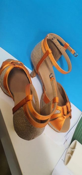 Sapatos de Dança Mulher Novo