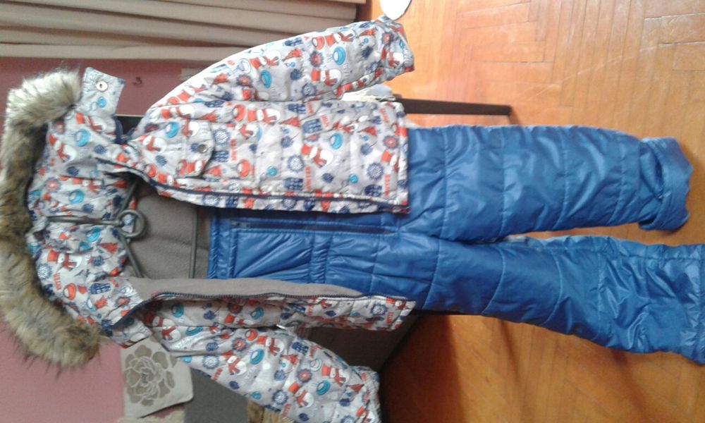 Зимовий дитячий костюм