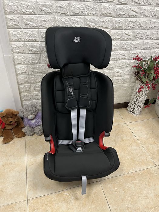 Автокрісло Britax Romer ADVANSAFIX 4R Група 1/2/3 (9-36кг)