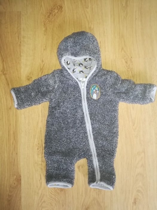 Kombinezon niemowlęcy