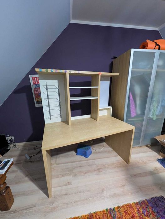 biurko z nadstawką IKEA