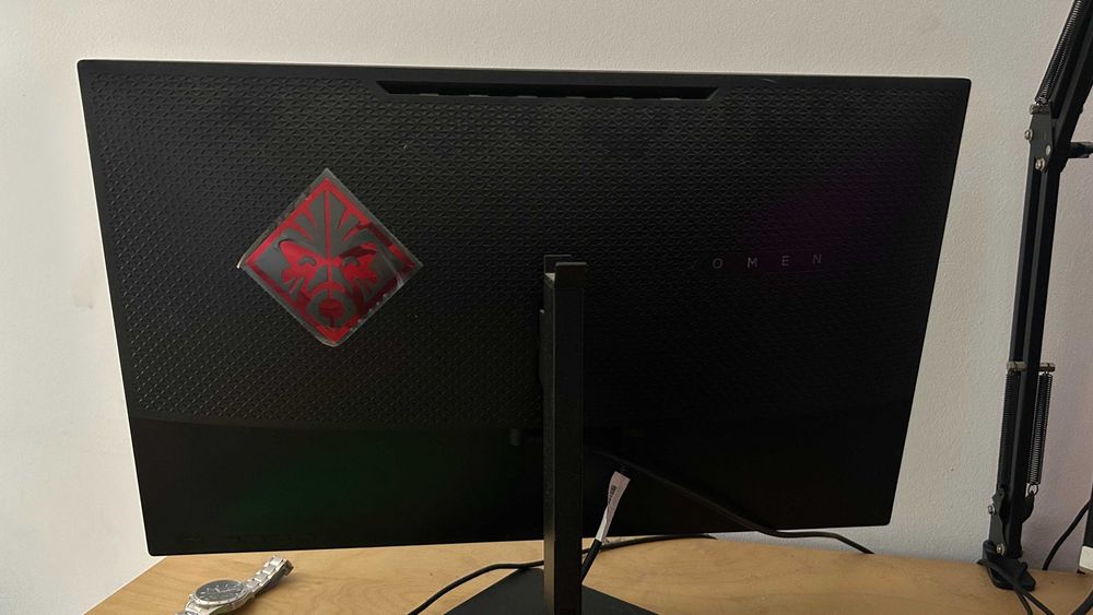 Monitor Gaming HP OMEN 25 – 144Hz | 1ms | Full HD