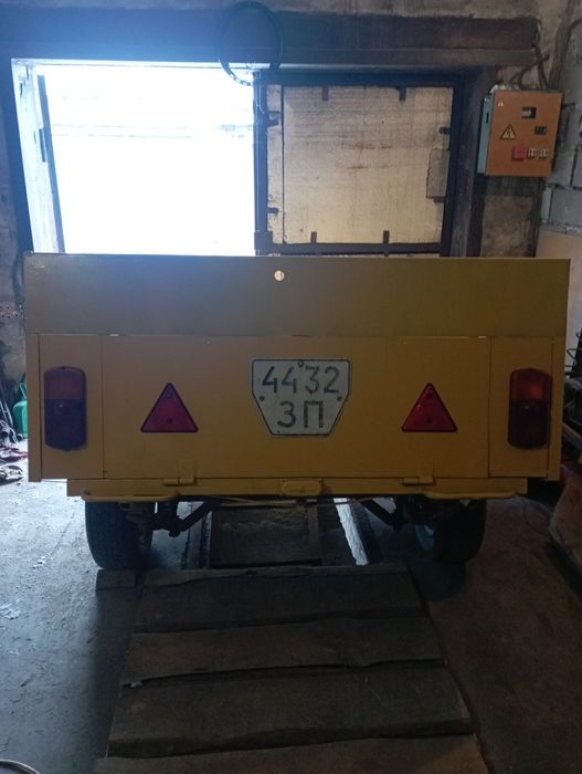 Продам прицеп МАЗ с документами