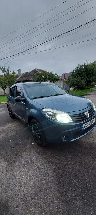 Dacia sandero в отличном состоянии