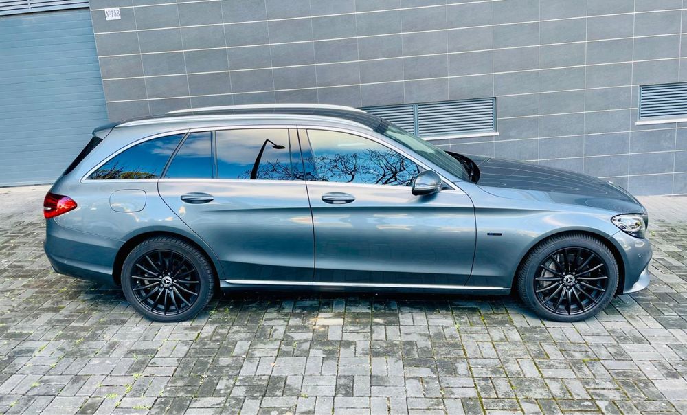 Mercedes C300 de — photo 2