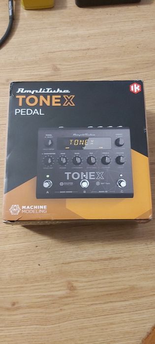 Tonex  AmmpliTube Pedal