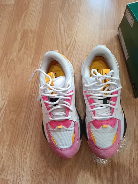 Spodnie buty damskie firmy Puma