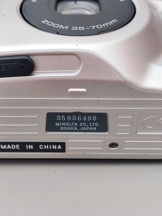 Minolta Riva Zoom 70 – Camara Analógica