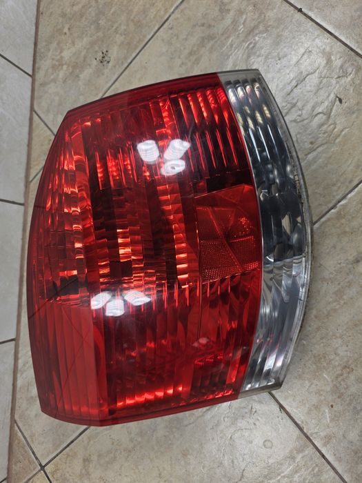 Lampa lewy tył oryginał  Opel signum hatchback HB europejska wysyłka Olx