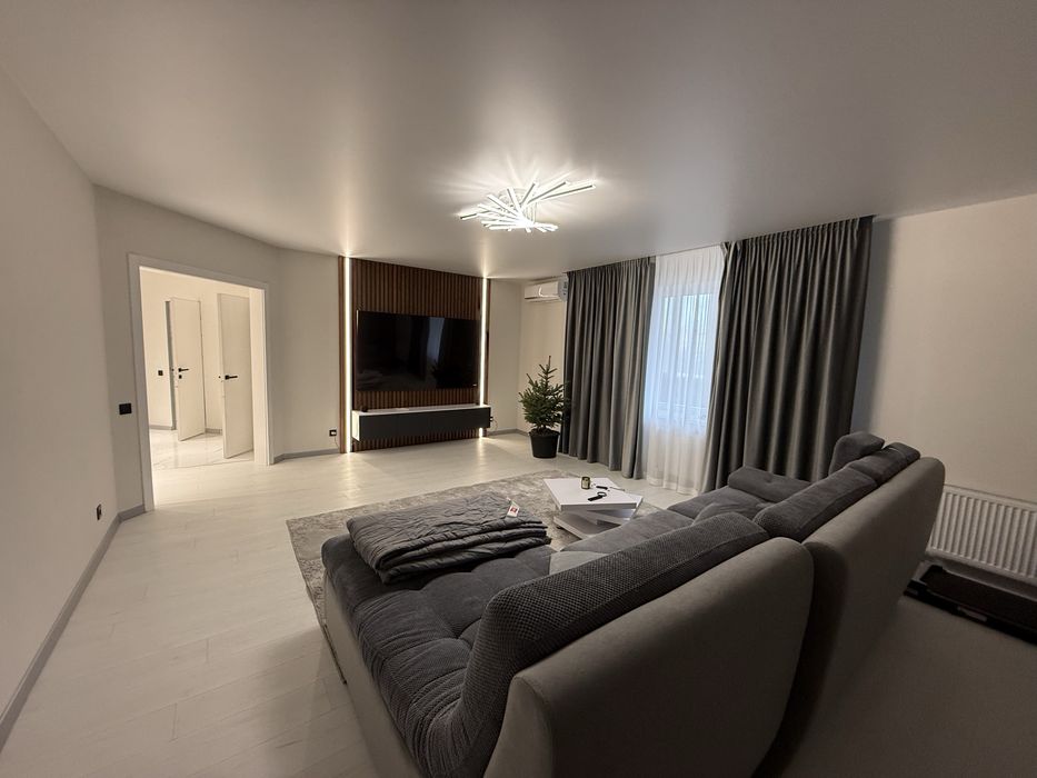 Продажа  стильной 3 ки в новом доме в центре