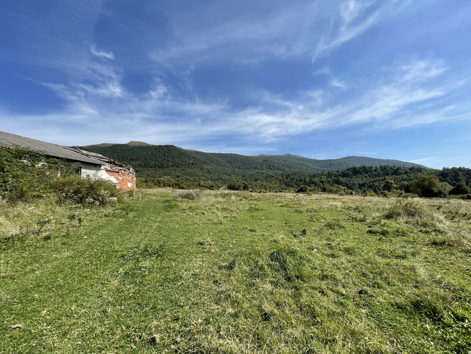 Продам мальовничий участок землі 2га