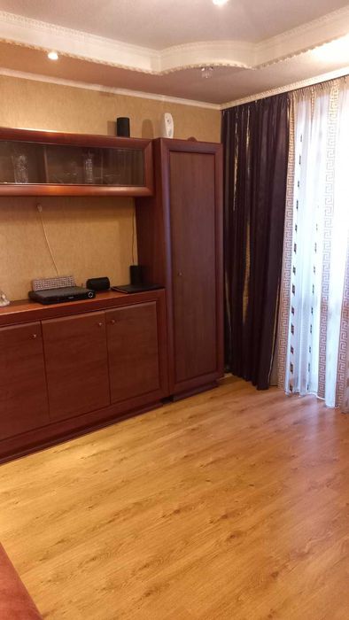 Продам 3 комн. квартиру в Чугуеве