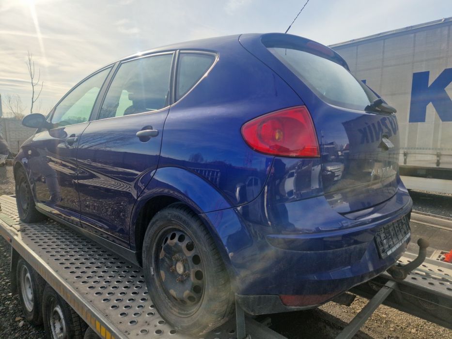 Seat altea LS5S granatowy metalik silnik 1.6mpi maska blotnik 5drzwi