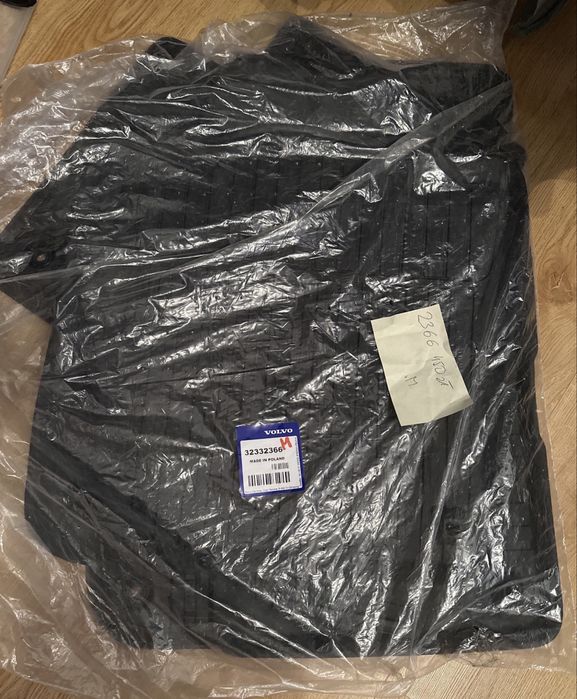 Gumowe dywaniki do Volvo S90 V90 V90 CC