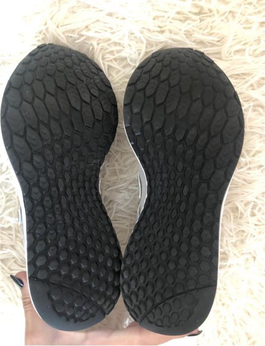 Кросівки new balance