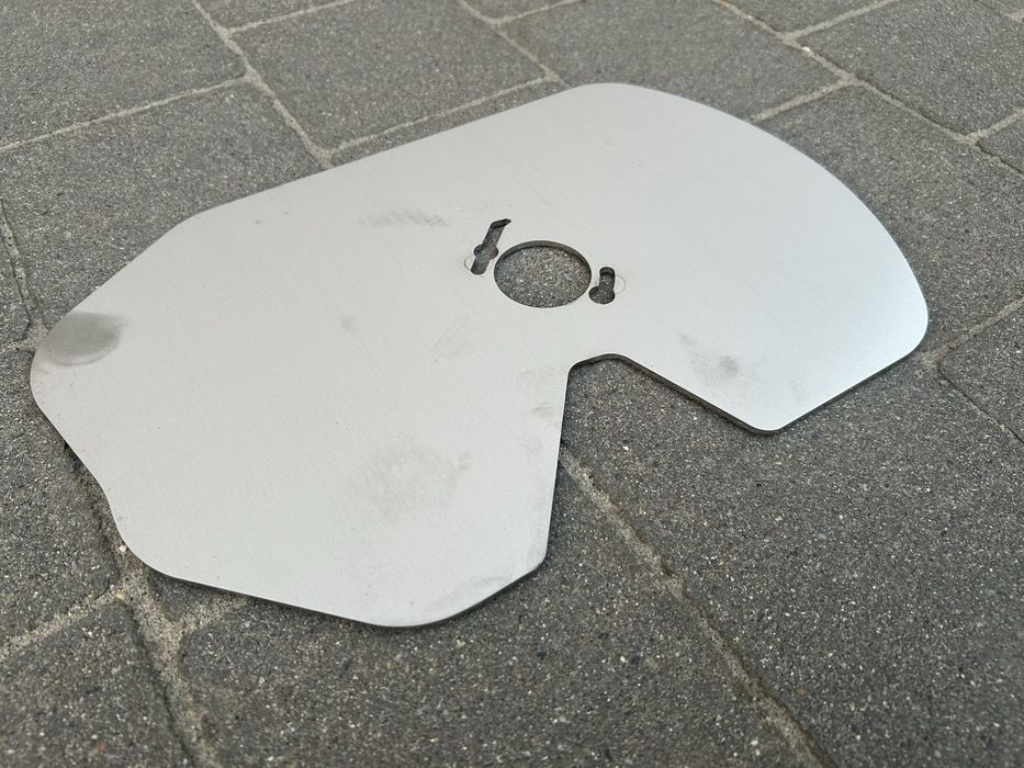 Blacha oslona walca wciagajacego wstępnego gardziel CLAAS JAGUAR