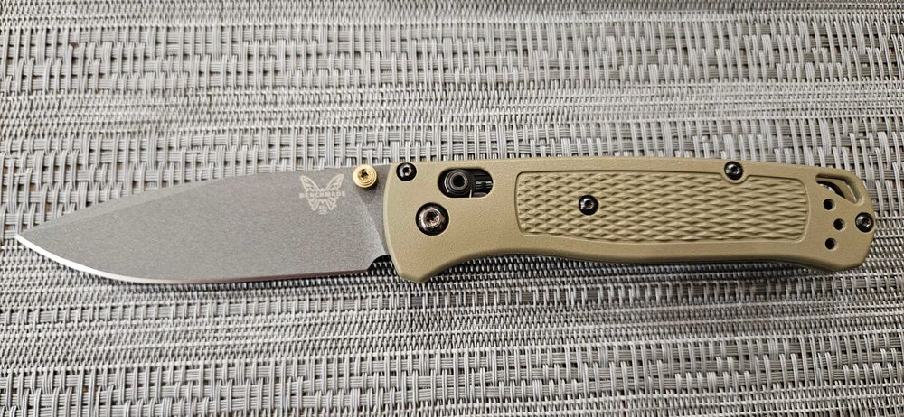 Nóż Benchmade Bugout 535 GRY-1