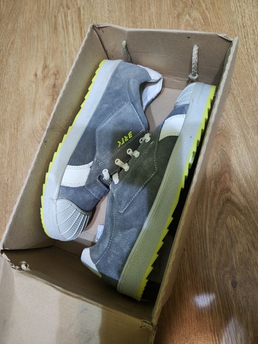 Nowe trampki Bartek 38