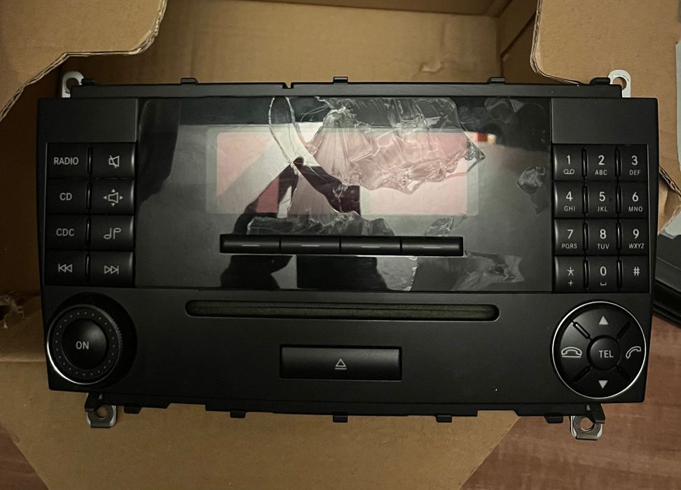 Rádio original Mercedes CLK w209