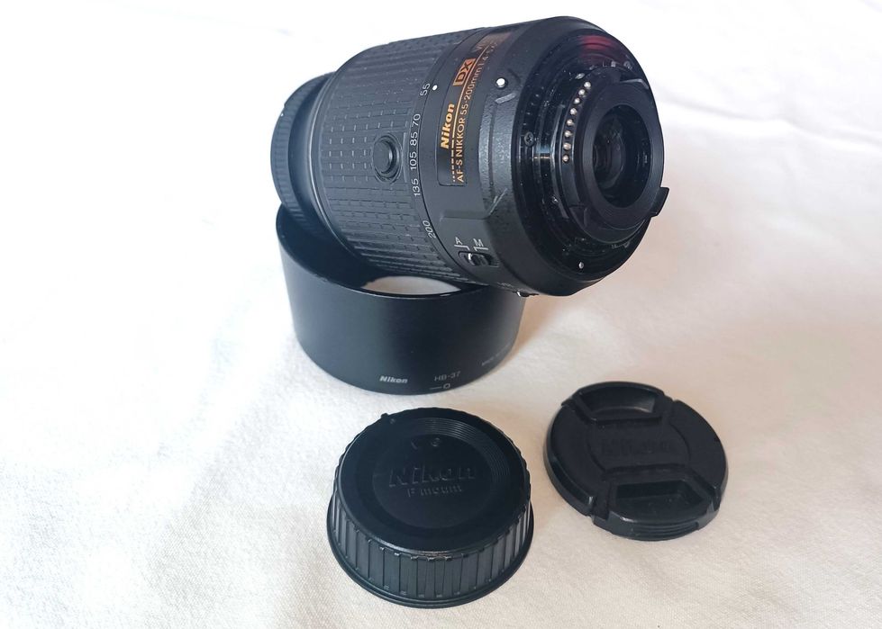 Lente Nikon AF-S 55-200mm VR II objetiva em muito boas condições