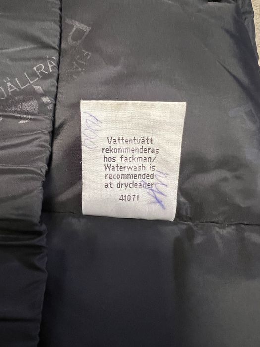 Полярна куртка Fjallraven! Made in Sveden!