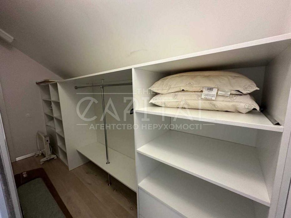 Оренда / Будинок / 260 м2 / Іванковичі / вул. Космонавтів