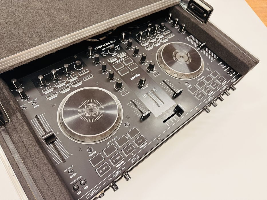 Kontroler Denon DJ MC4000 + Case