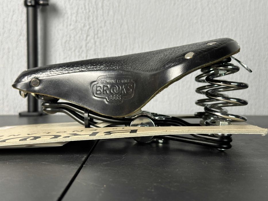 Siodełko BROOKS b66SU twarda skóra czarne