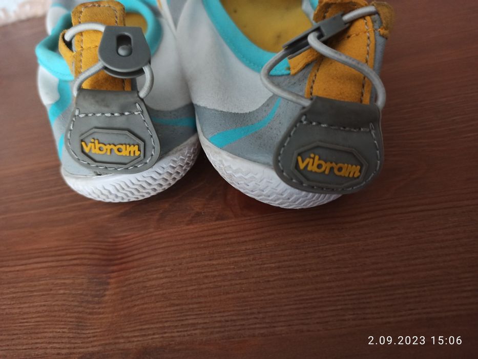Buty z palcami vibram