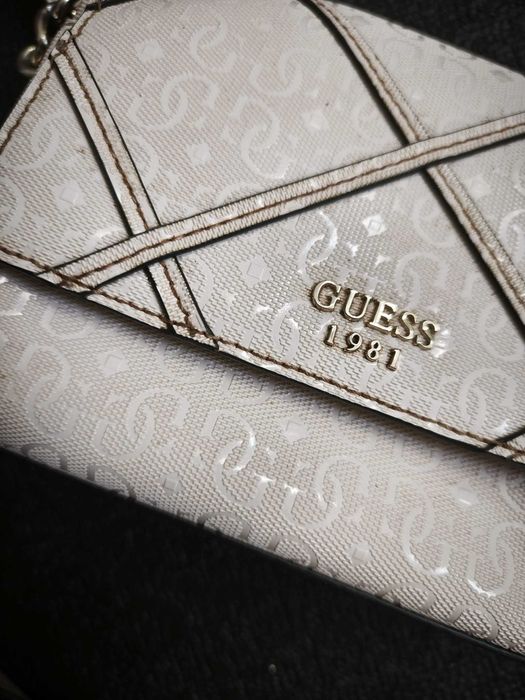 Mala GUESS creme