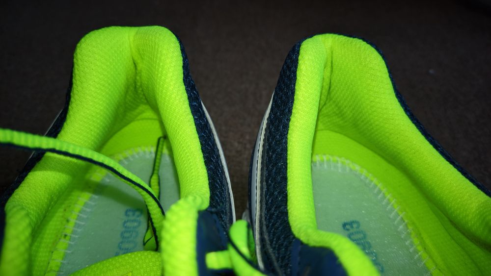 Кросівки туфлі  школа asics mizuno nimbus jordan   nimbus 42.5