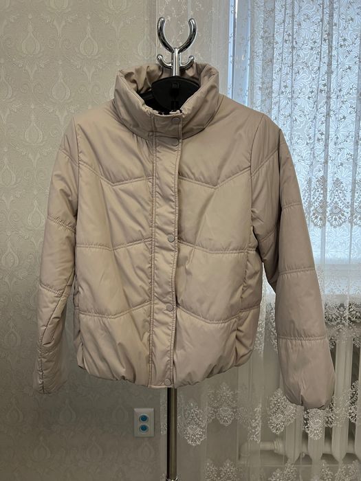 РОЗПРОДАЖ! Нова жіноча куртка р.XL