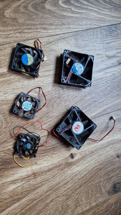 Wentylatory różnej wielkości 5 sztuk