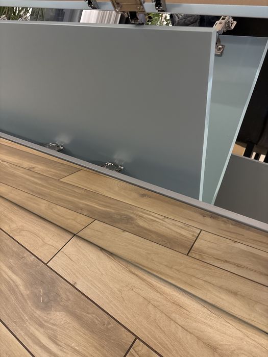 Front fronty pax  236 zolty mietowy niebieski lustro