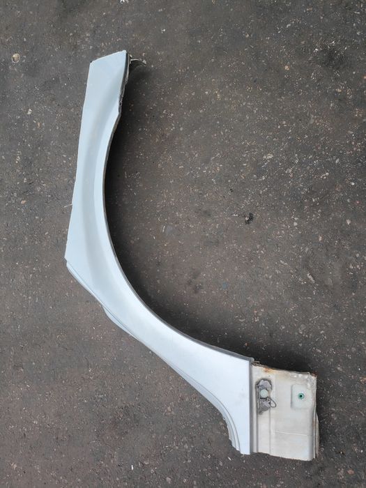 BMW E46 sedan reperaturka nadkole sierp lewy tył