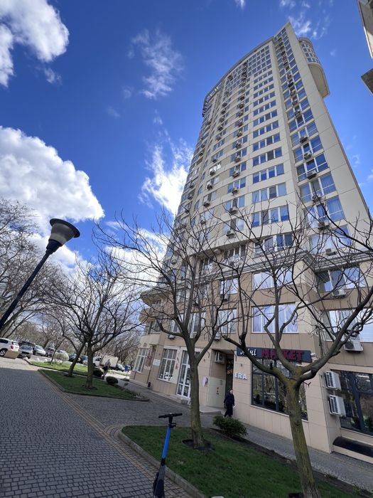 1к Квартира, Аркадія