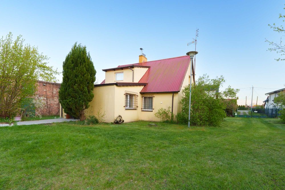 Dom z dużą działką nad Morzem w  Jantarze Stolicy Bursztynu