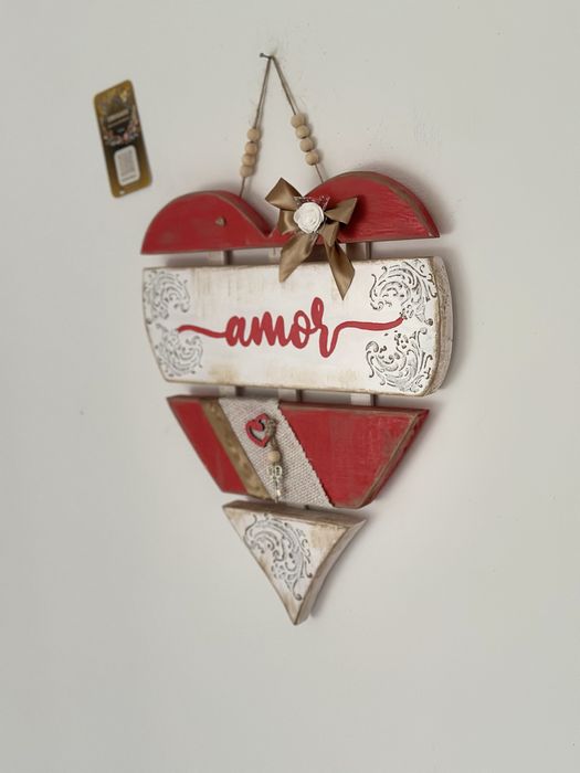 Peça decorativa artesanal-Coração Amor
