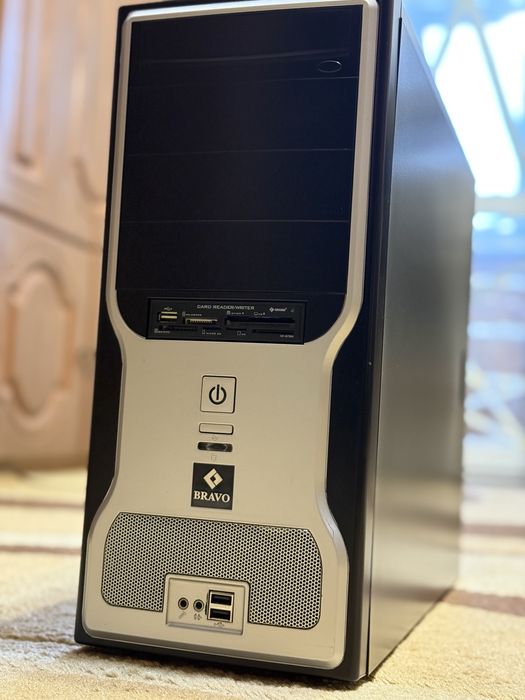 Компьютер(системний блок без монітора)