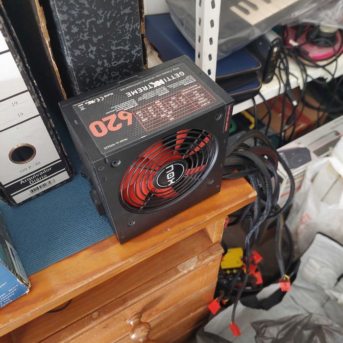 Fonte de alimentação NOX Exxtreme 620W