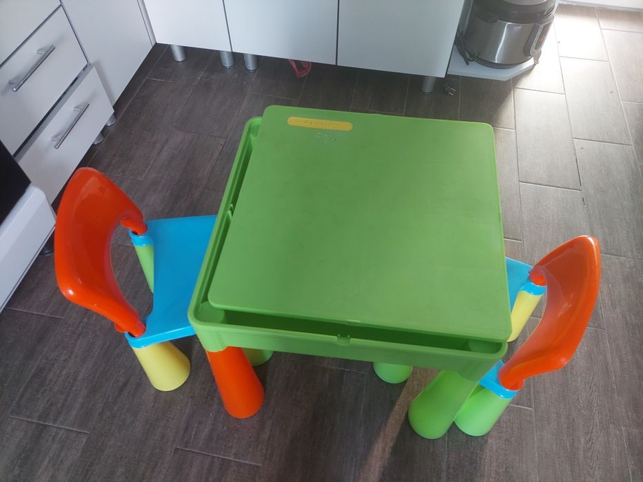 Mamut tega baby дитячий стіл з нішею