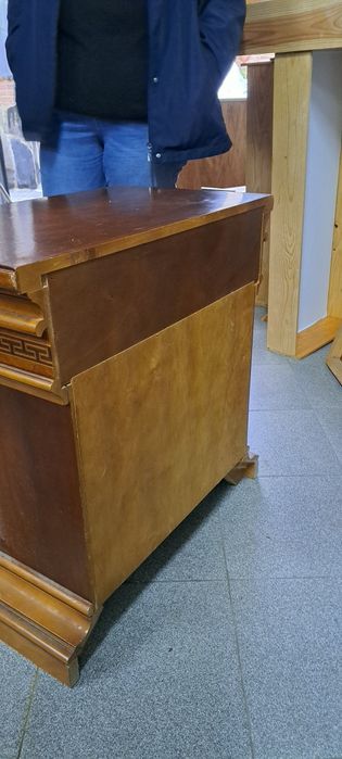 2 Mesas Cabeceira boa qualidade