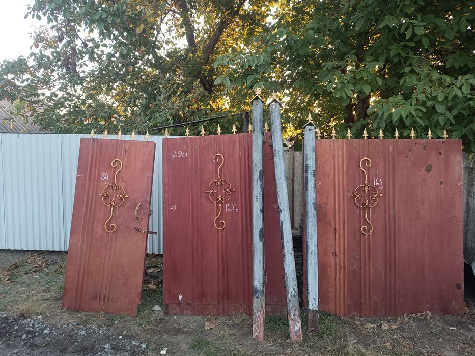 Продам ворота в комплекті
