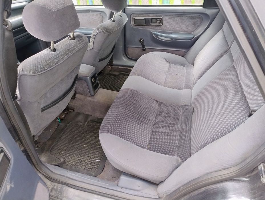 На уверенном ходу. Сел уехал!