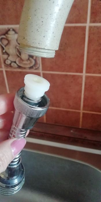 Насадка-аератор на кран душ економ води